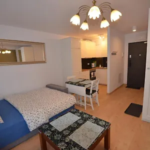 https://tarasy-wilczak-16d.poznan-hotels.com